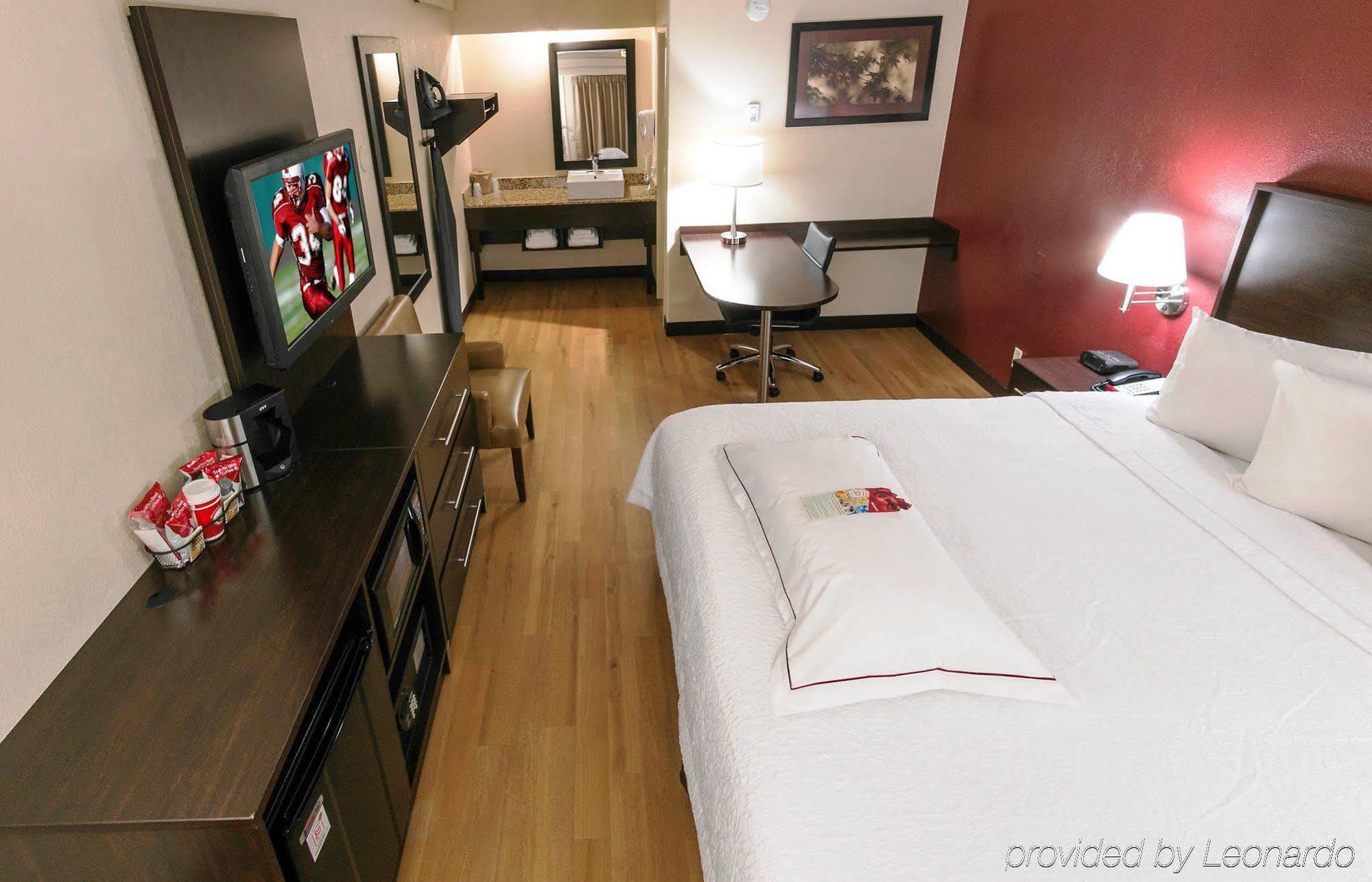 Red Roof Inn St Clairsville - Wheeling West St. Clairsville Εξωτερικό φωτογραφία